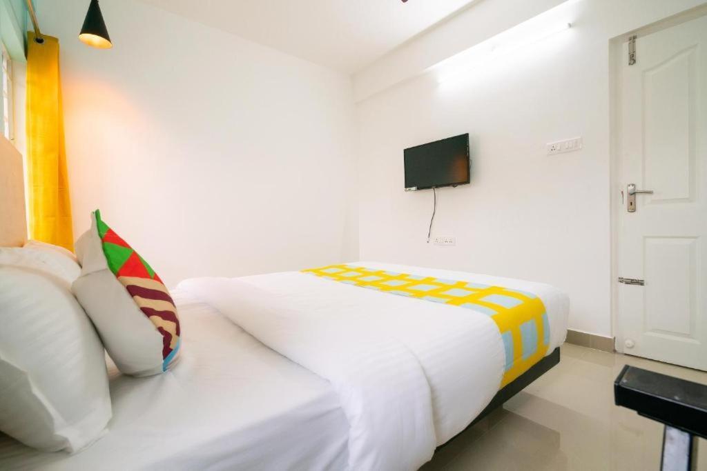 Flamingo Suites Kochi Ngoại thất bức ảnh